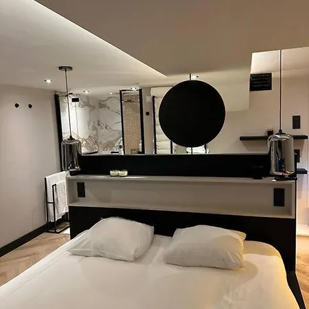 Palace Luxe At The *