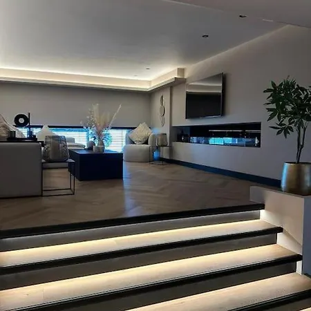 Palace Luxe At The דירה